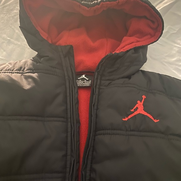 Jordan boys winter jacket size 6 - Picture 3 of 5